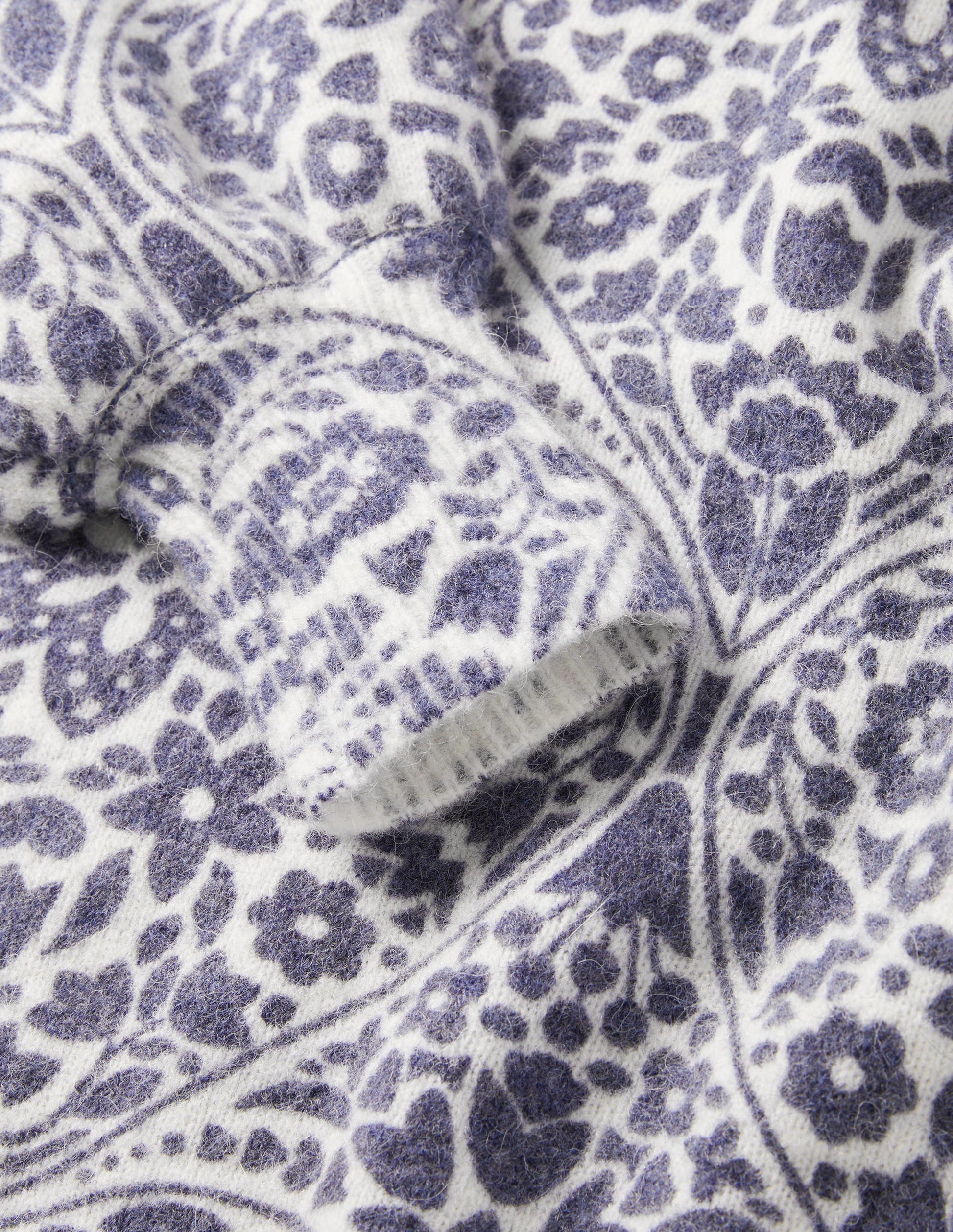 Blouson Sleeve Fluffy Jumper-Ivory, Navy Heart Bloom-6