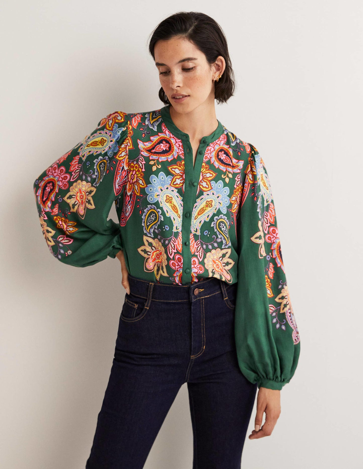 Blouson Sleeve Blouse-Trekking Green, Paisley Charm