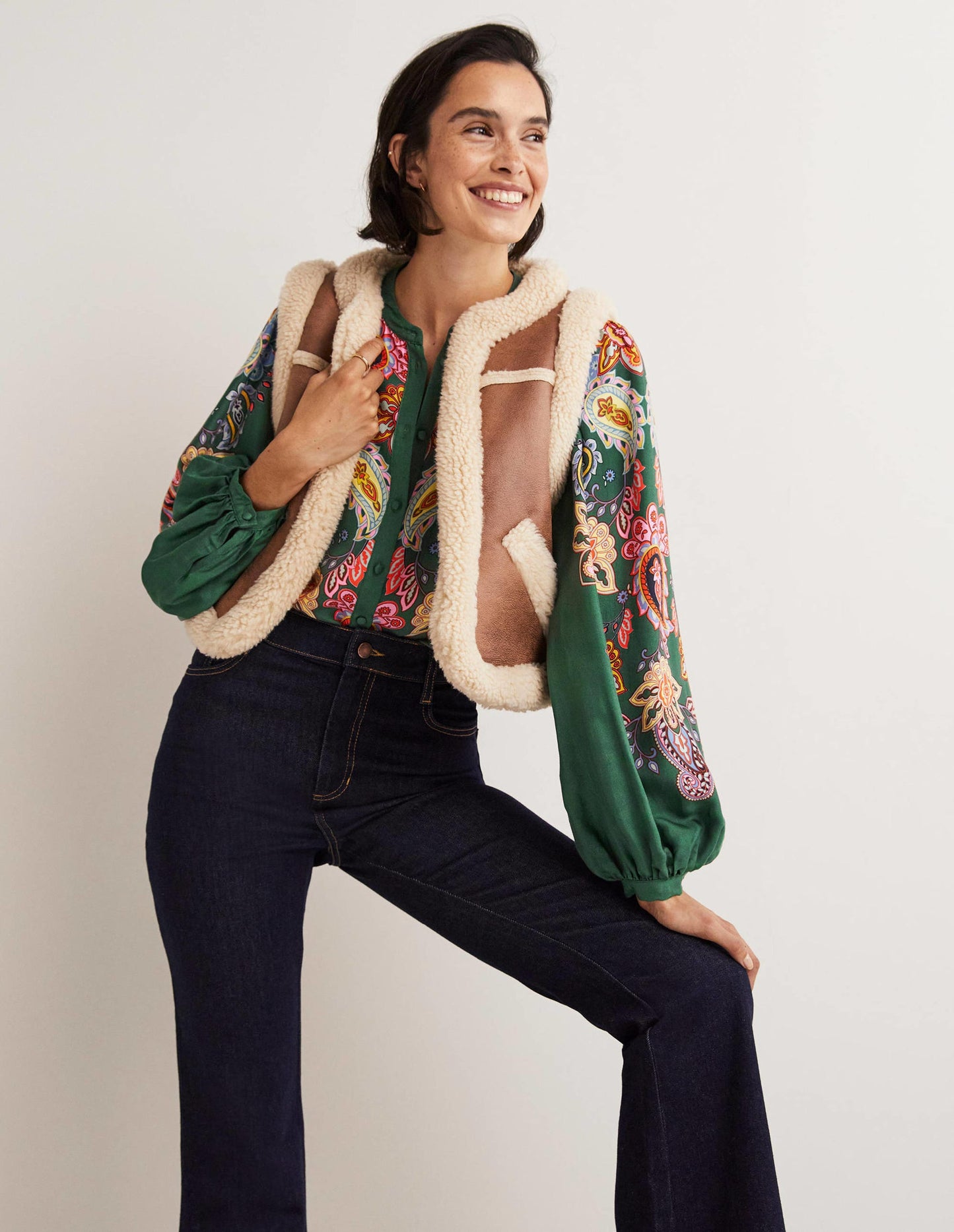 Blouson Sleeve Blouse-Trekking Green, Paisley Charm
