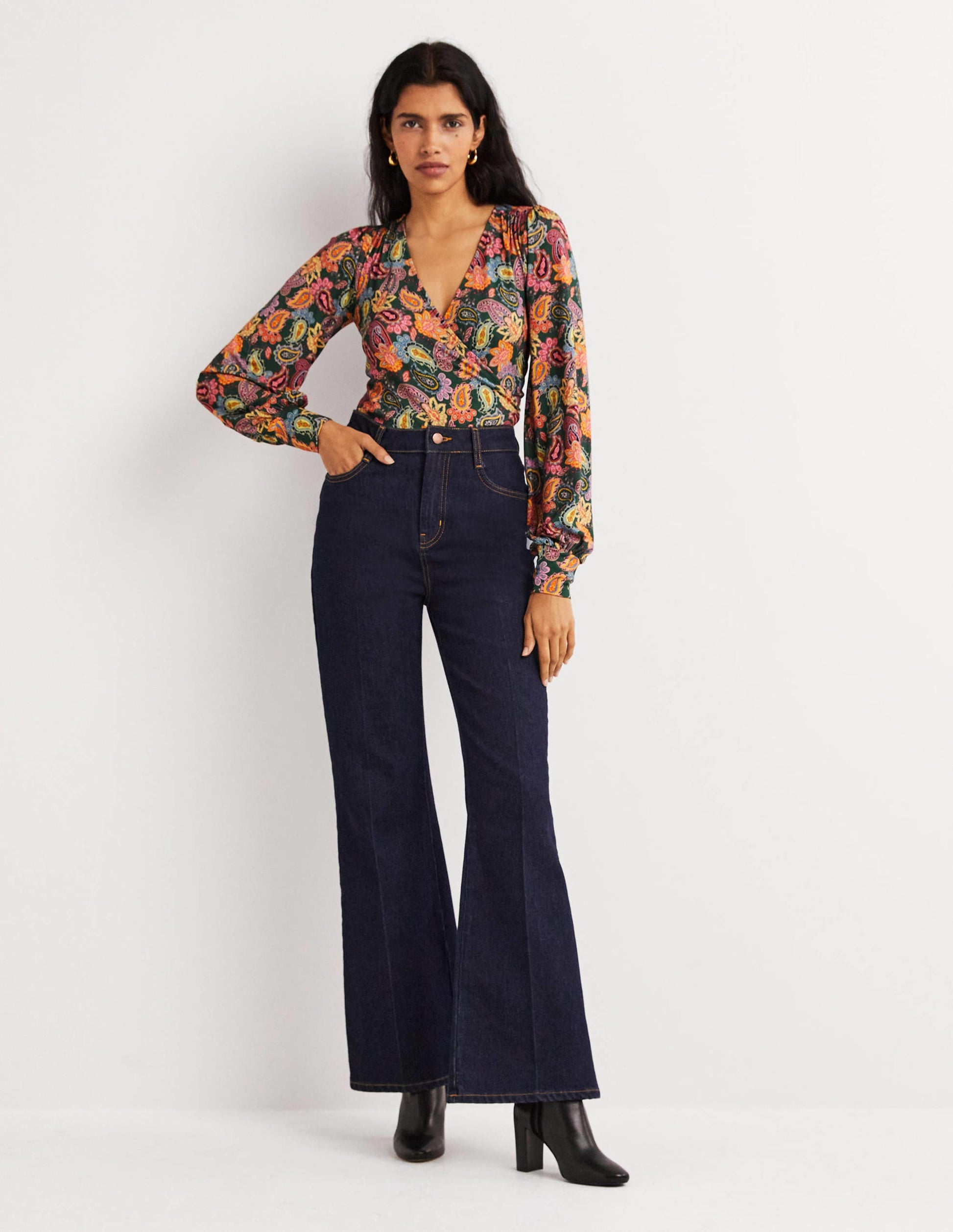 Blouson Wrap Top-Trekking Green, Paisley Charm-4