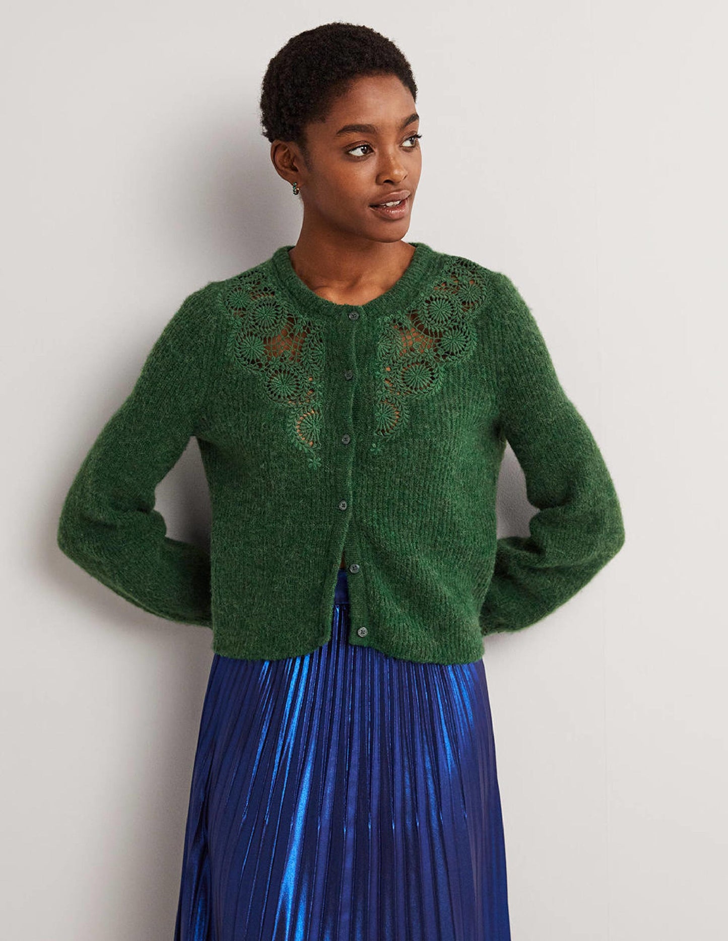 Detail Fluffy Cardigan-Hunter Green Embroidery