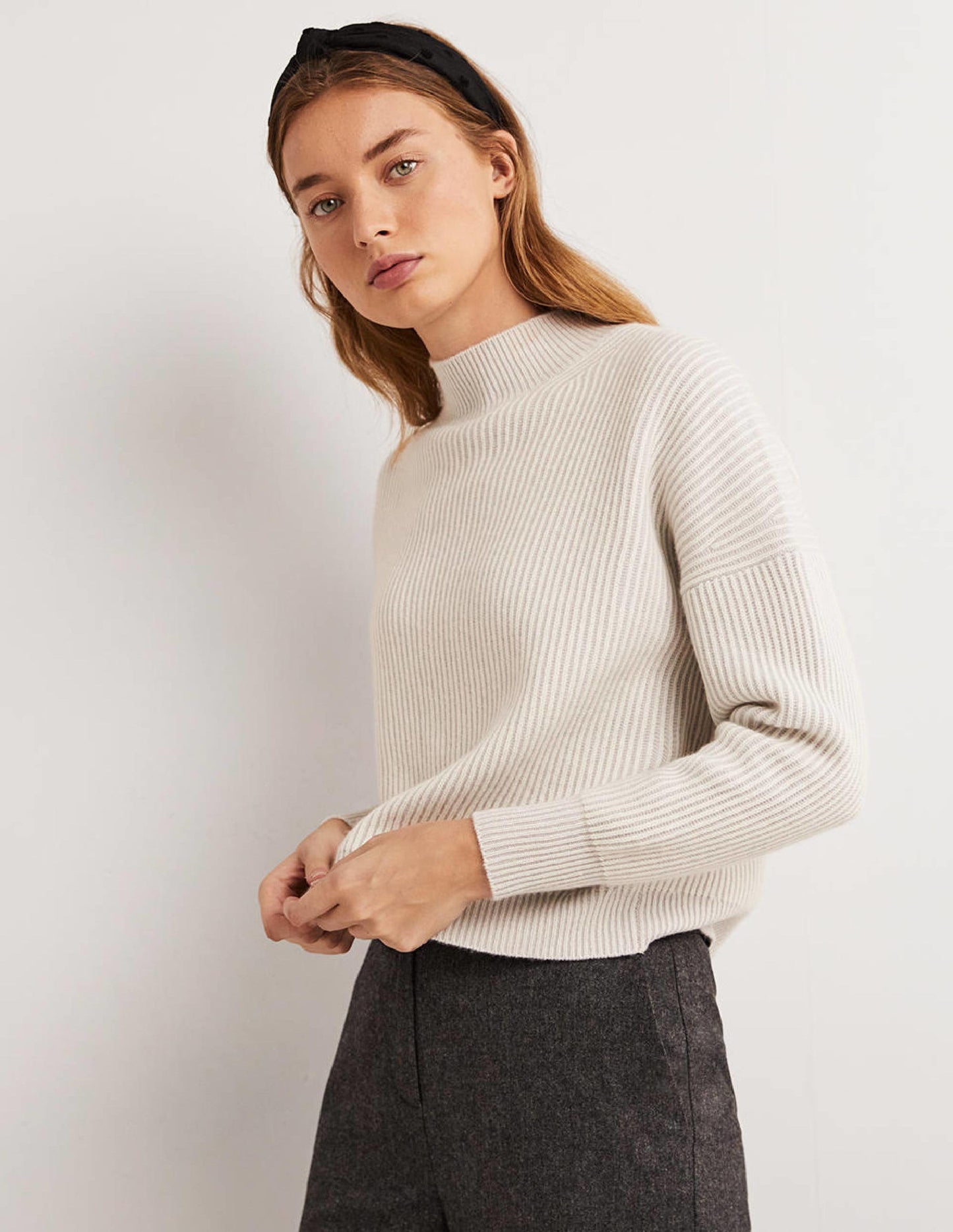 Cashmere Ribbed Jumper-Pale Grey, Ivory