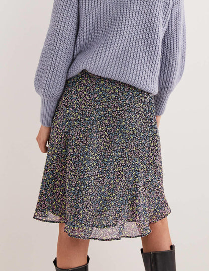 Crinkle Bias-cut Skirt-Black, Wild Vine-3