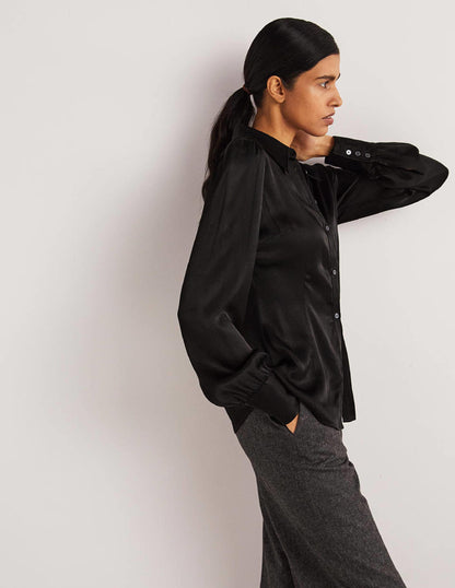 Dart Detail Satin Fitted Shirt-Black
