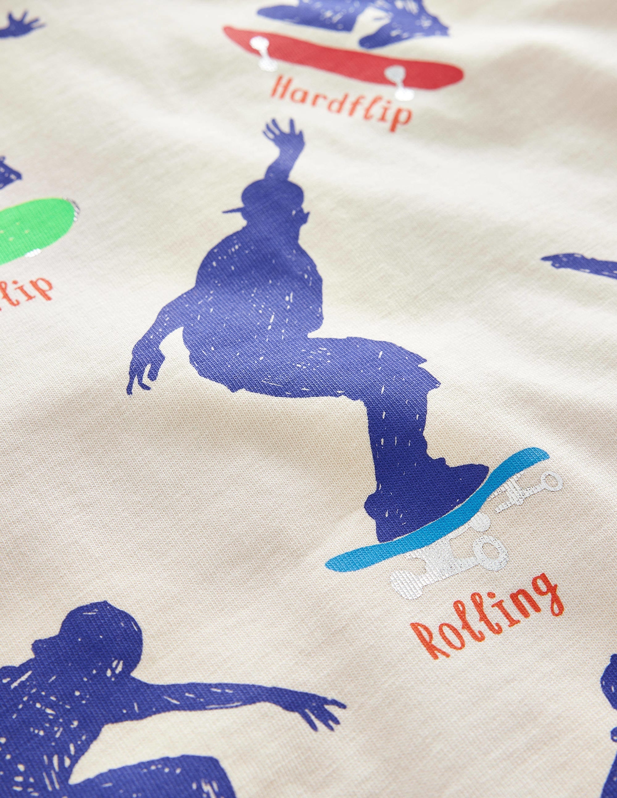 Graphic Education T-shirt-Vanilla Pod Skaters - Image 3