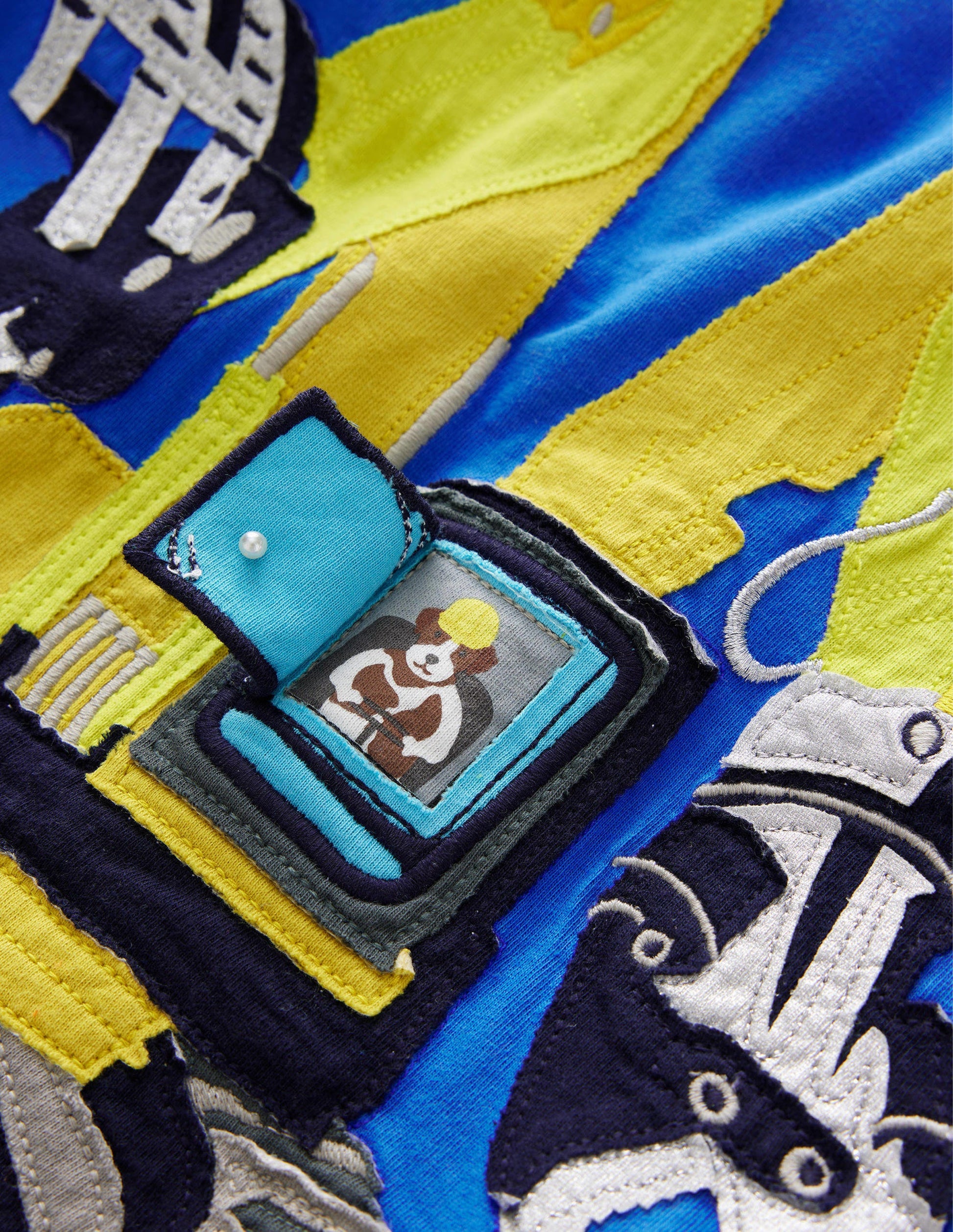 Appliqué T-shirt-Cabana Blue Digger-3
