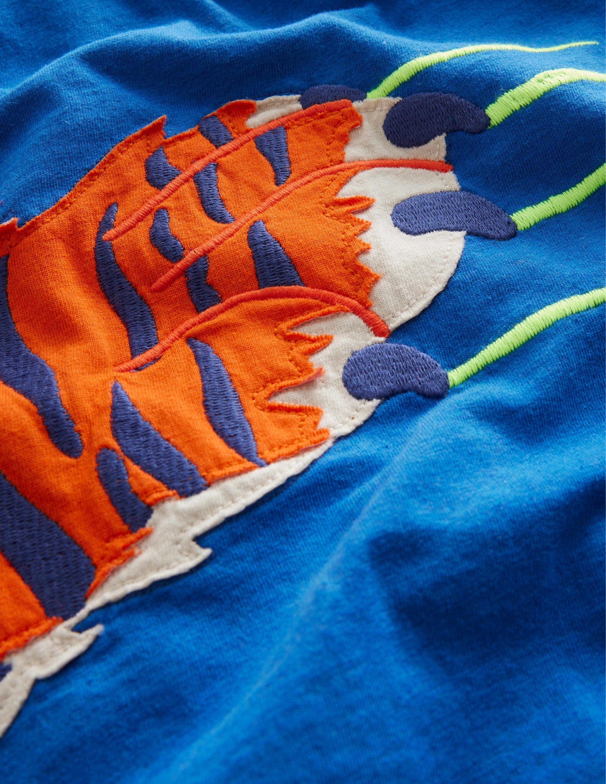 Appliqué T-shirt-Brilliant Blue Tiger Claw-4