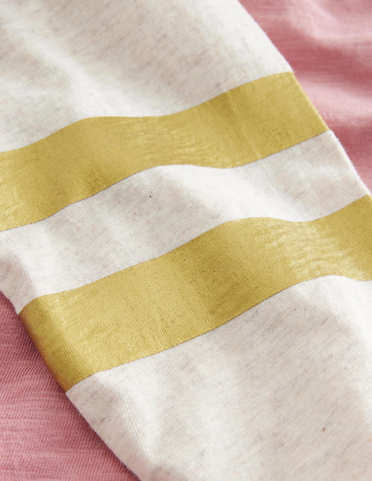 Colourblock Raglan T-shirt-Almond Pink
