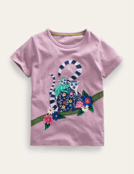 Appliqué T-Shirt-Soft Lavender Lemur