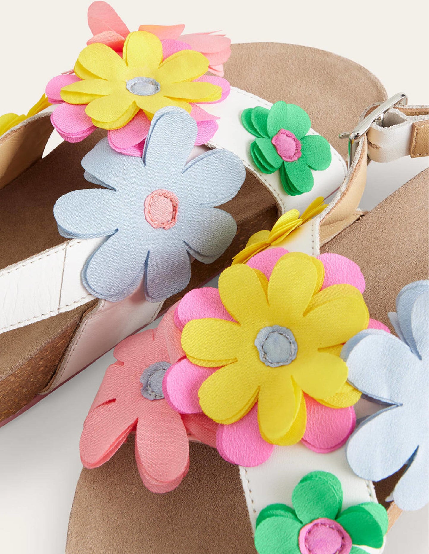 Crossover Sandals-White