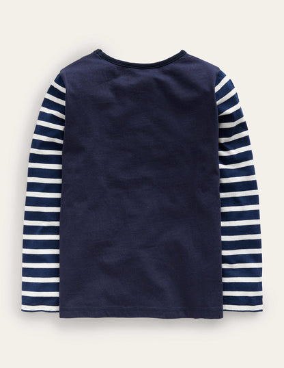 Festive Applique T-shirt-French Navy Sleigh Scene-2