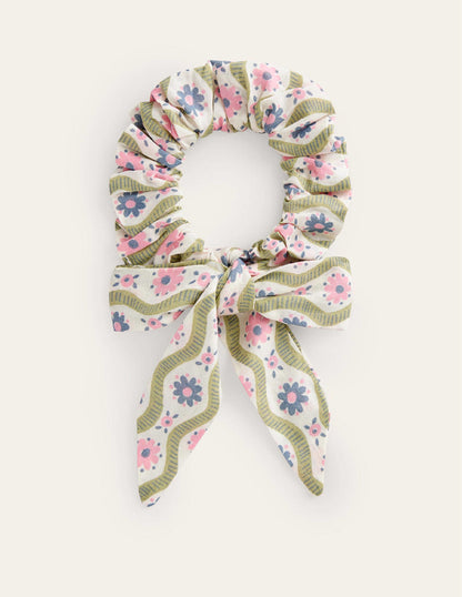 Bow Scrunchie-Multi Ditsy Floral-1