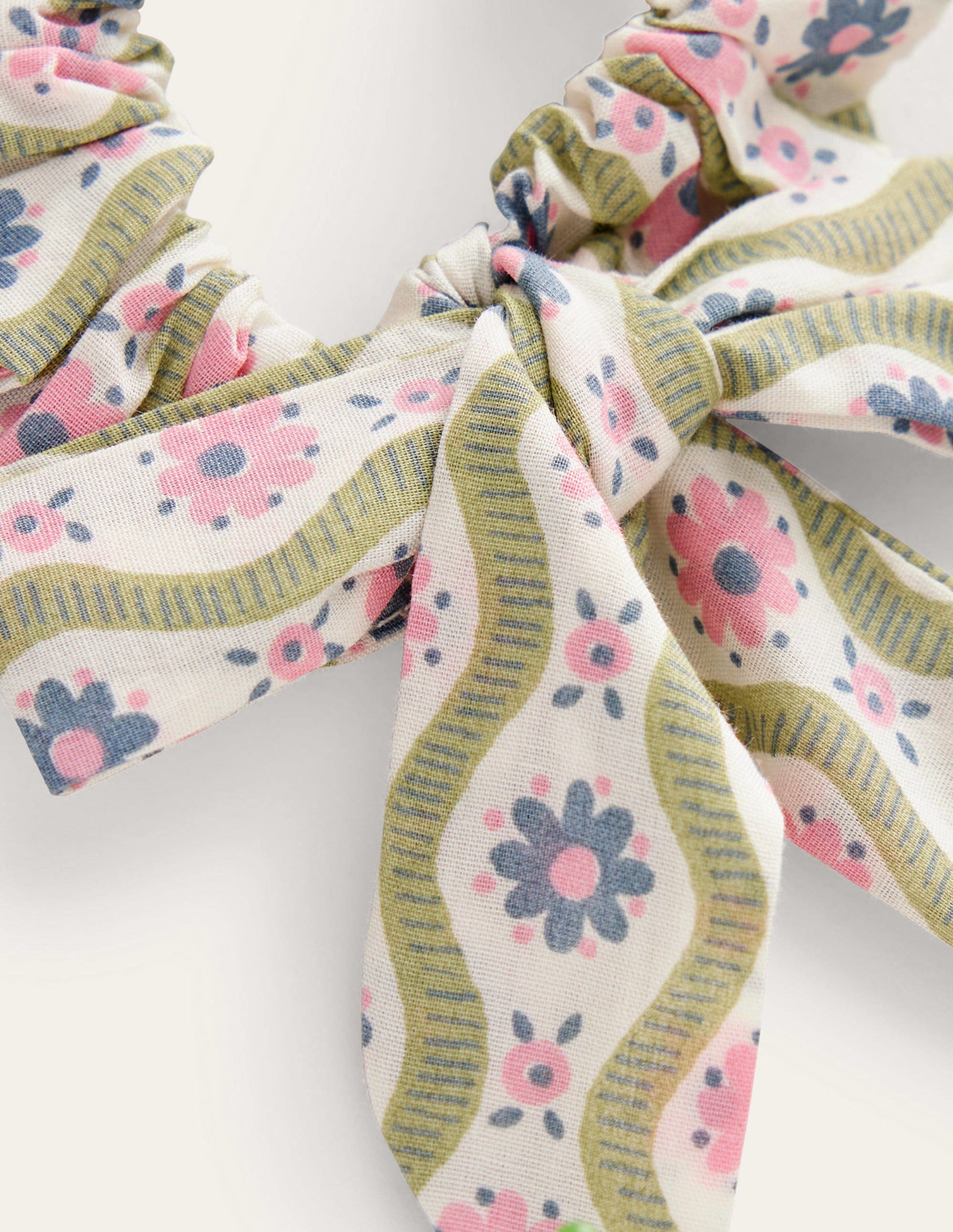 Bow Scrunchie-Multi Ditsy Floral-2