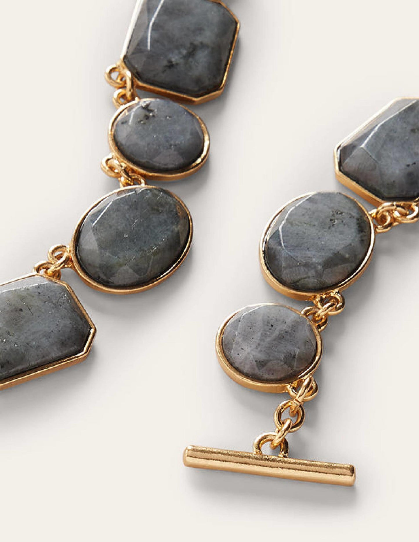 Chunky Semi-Precious Necklace-Black