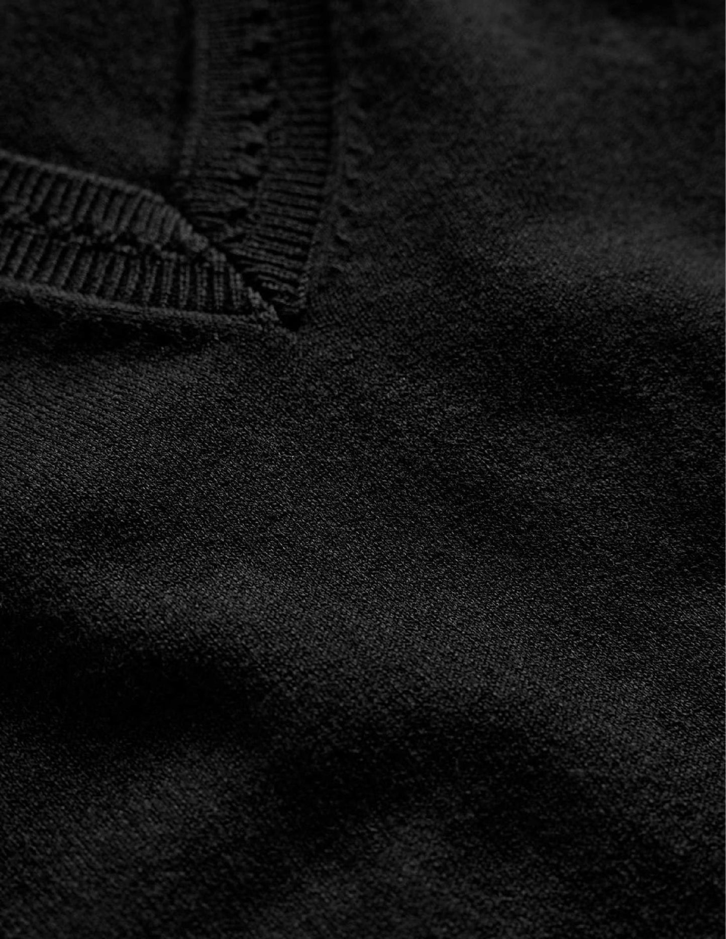 Catriona Cotton V-Neck Tank-Black