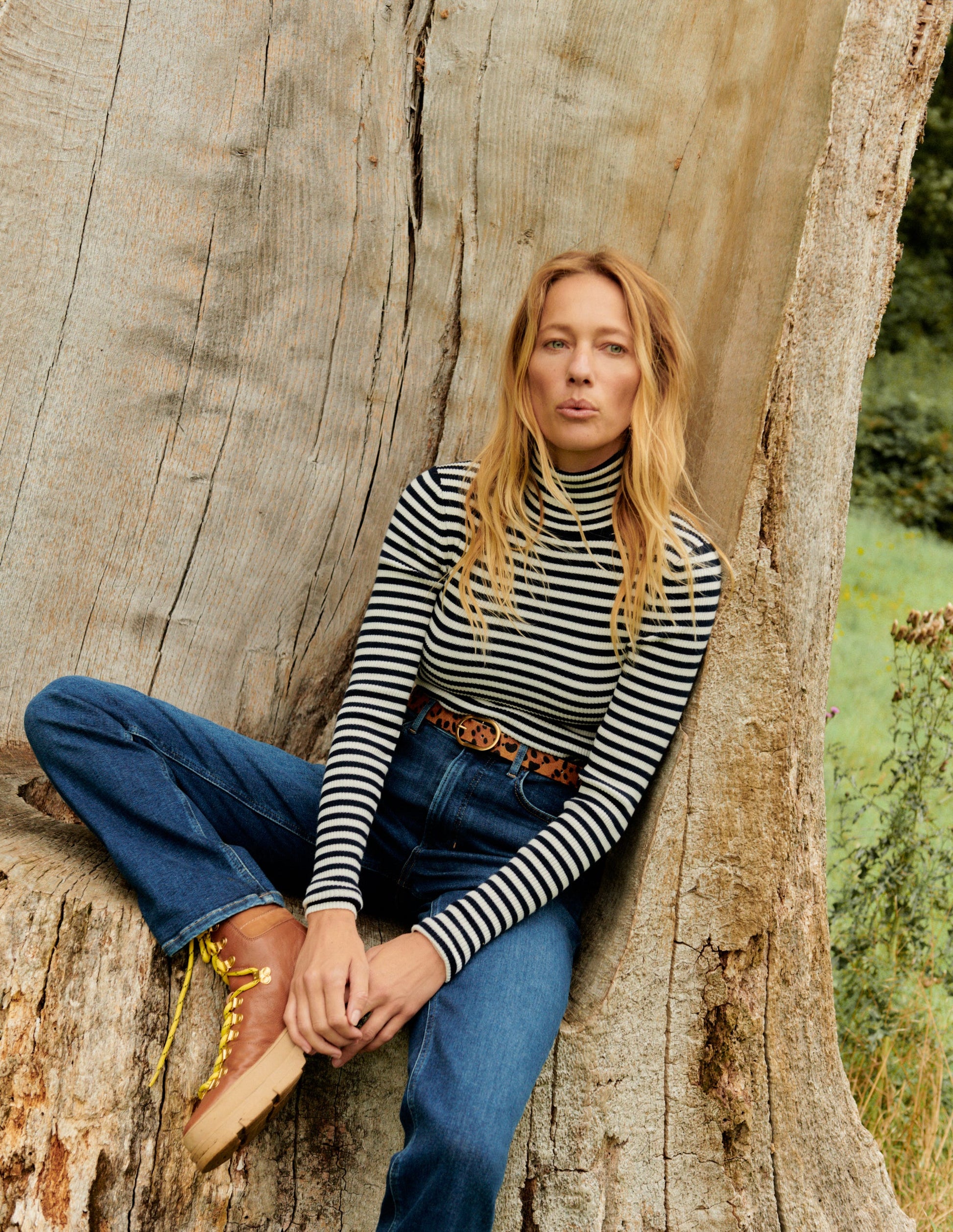 Catriona Roll Neck Jumper-Navy and Ivory-5