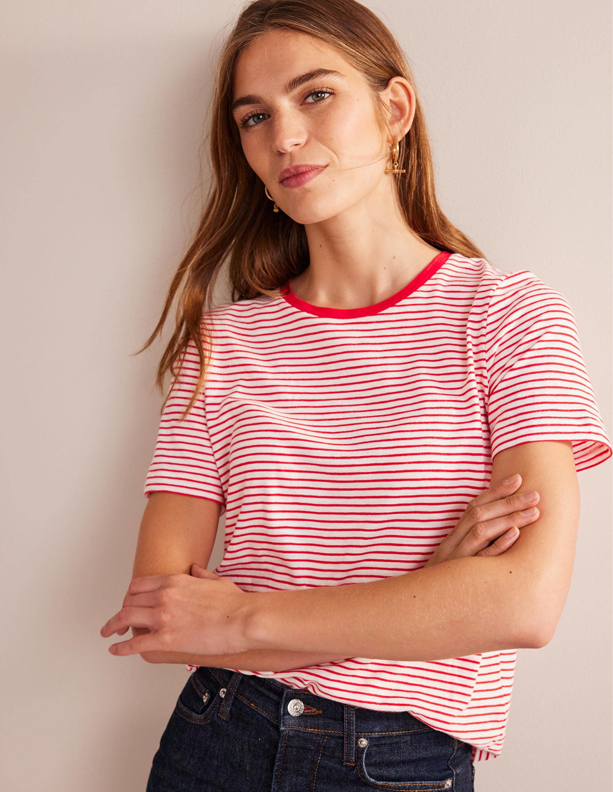 Cotton Crew Neck T-Shirt-Ivory, Red - Image 4