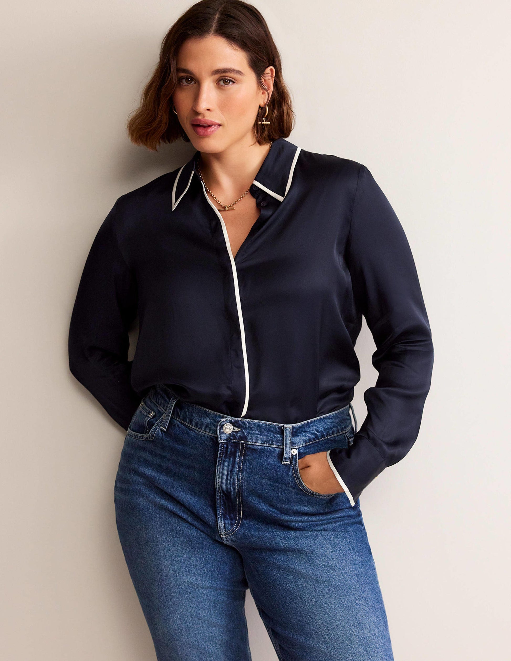Straight Satin-Tipped Shirt-Navy-5