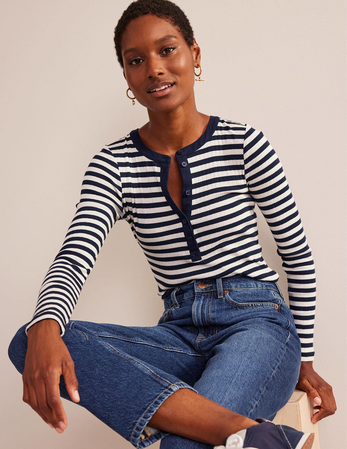 Anna Rib Henley T-Shirt-Navy, Ivory - Image 4