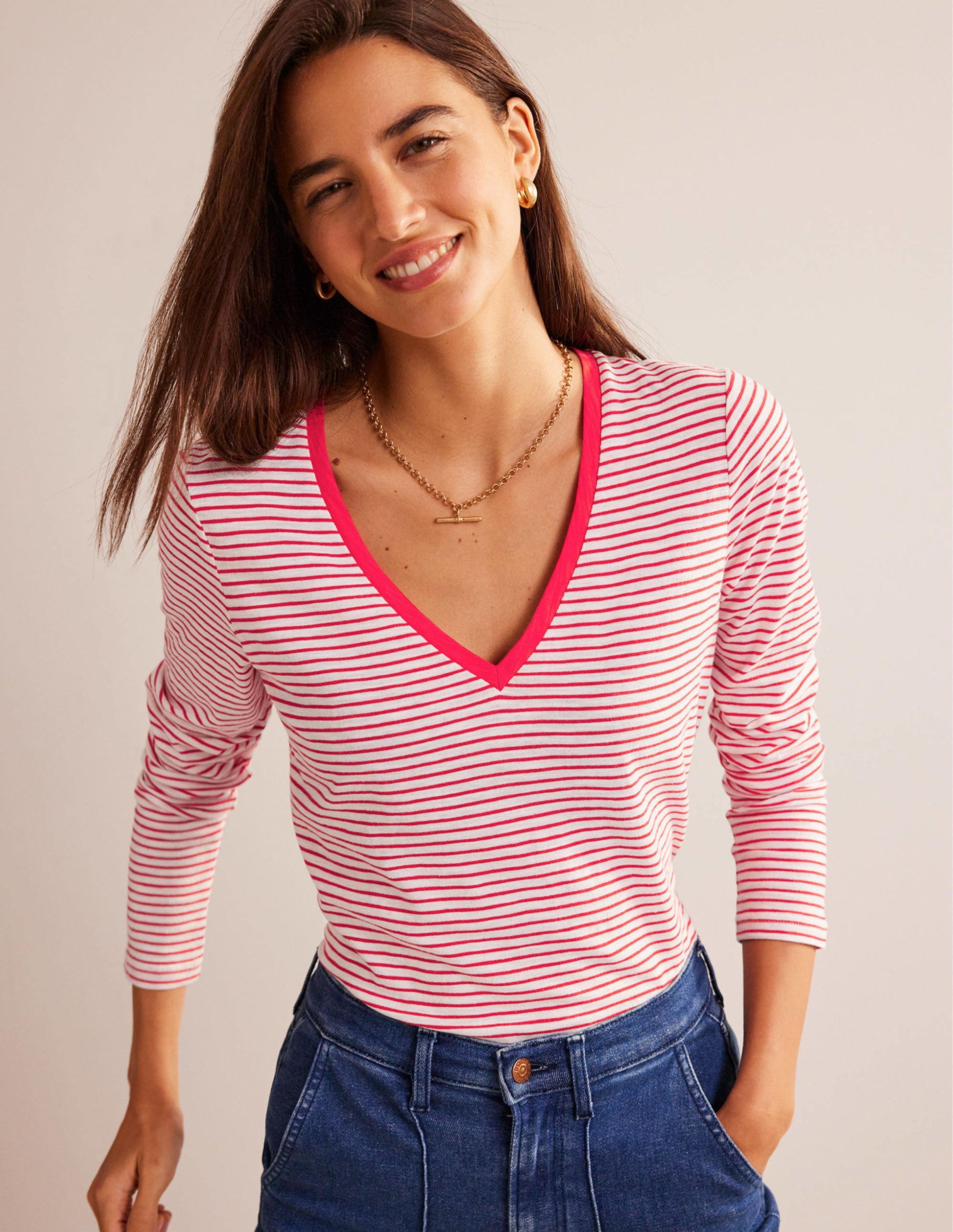 Cotton V-Neck Long Sleeve Top-Ivory, Red-4