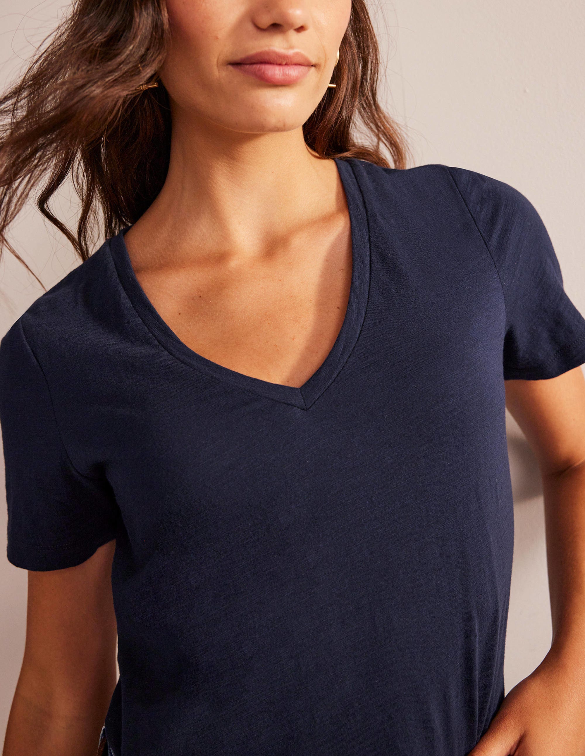 Regular V-Neck Slub T-shirt-Navy - Image 2