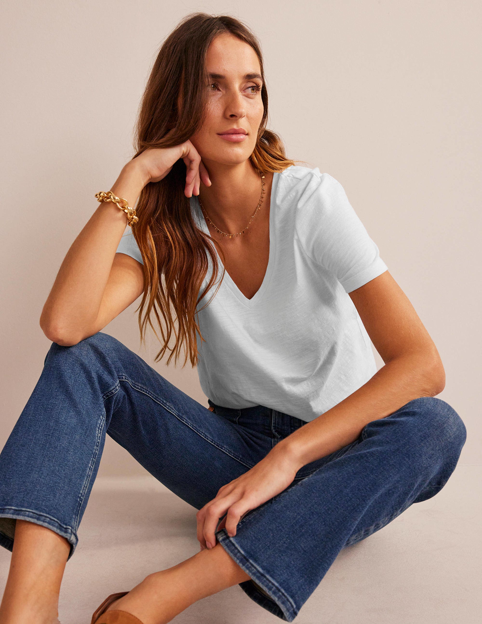 Regular V-Neck Slub T-shirt-White - Image 4
