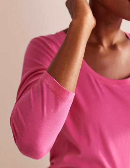 3/4 Sleeve Scoop Neck Top-Pink