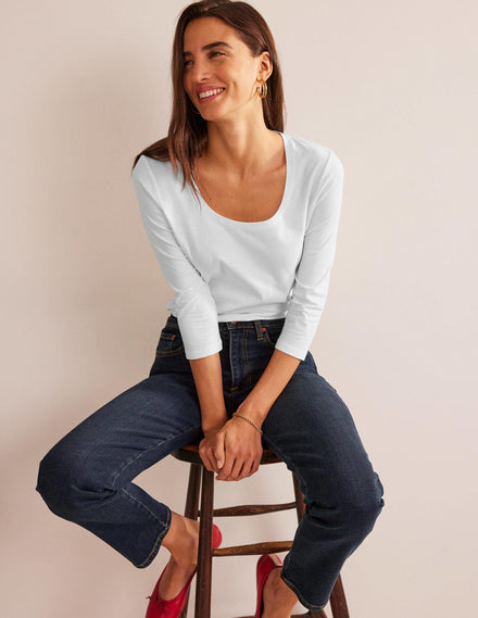 3/4 Sleeve Scoop Neck Top-White