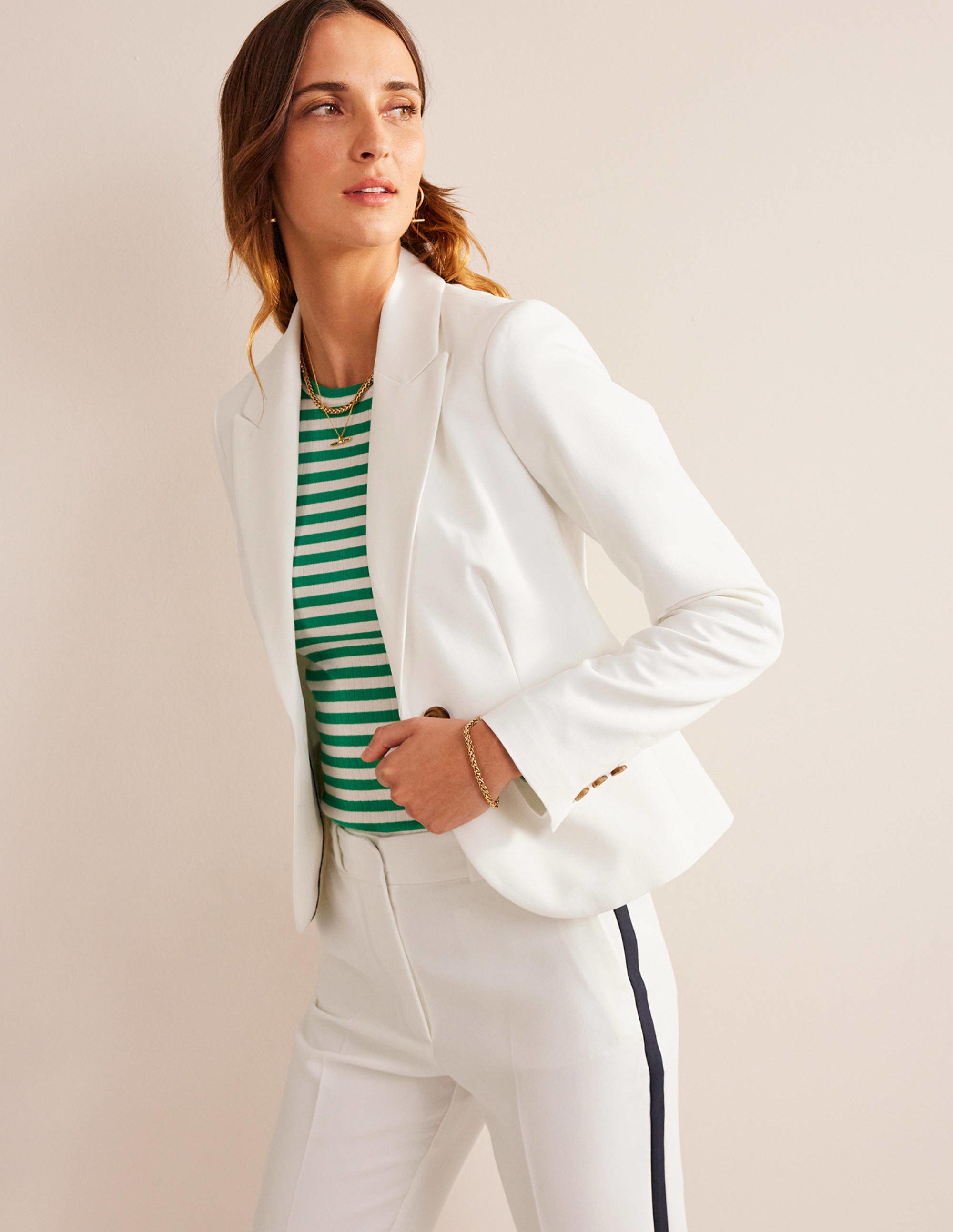The Canonbury Tailored Blazer-Ivory - Image 4