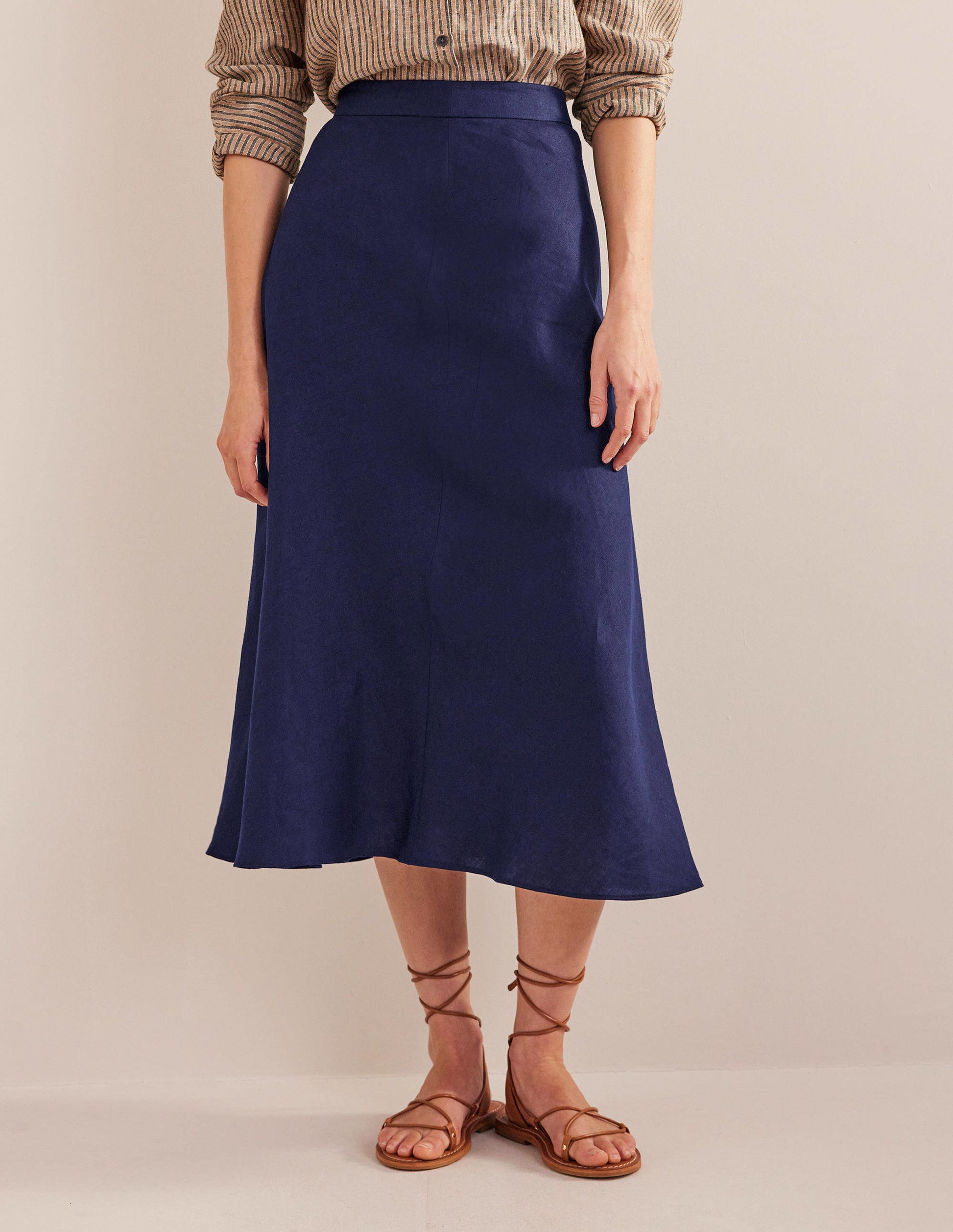 Bias Linen Midi Skirt-Navy-5