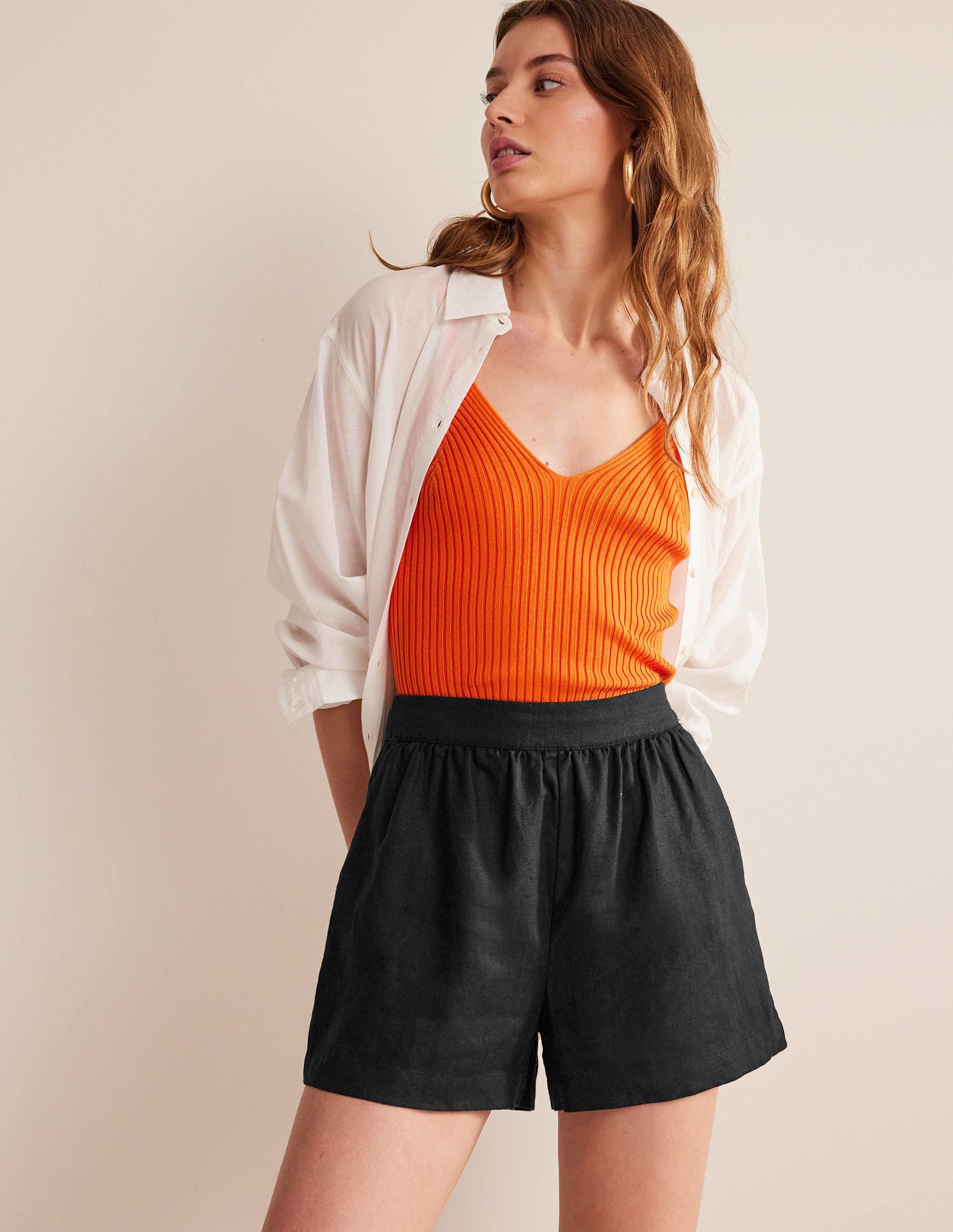Pull-on Linen Shorts-Black - Image 1