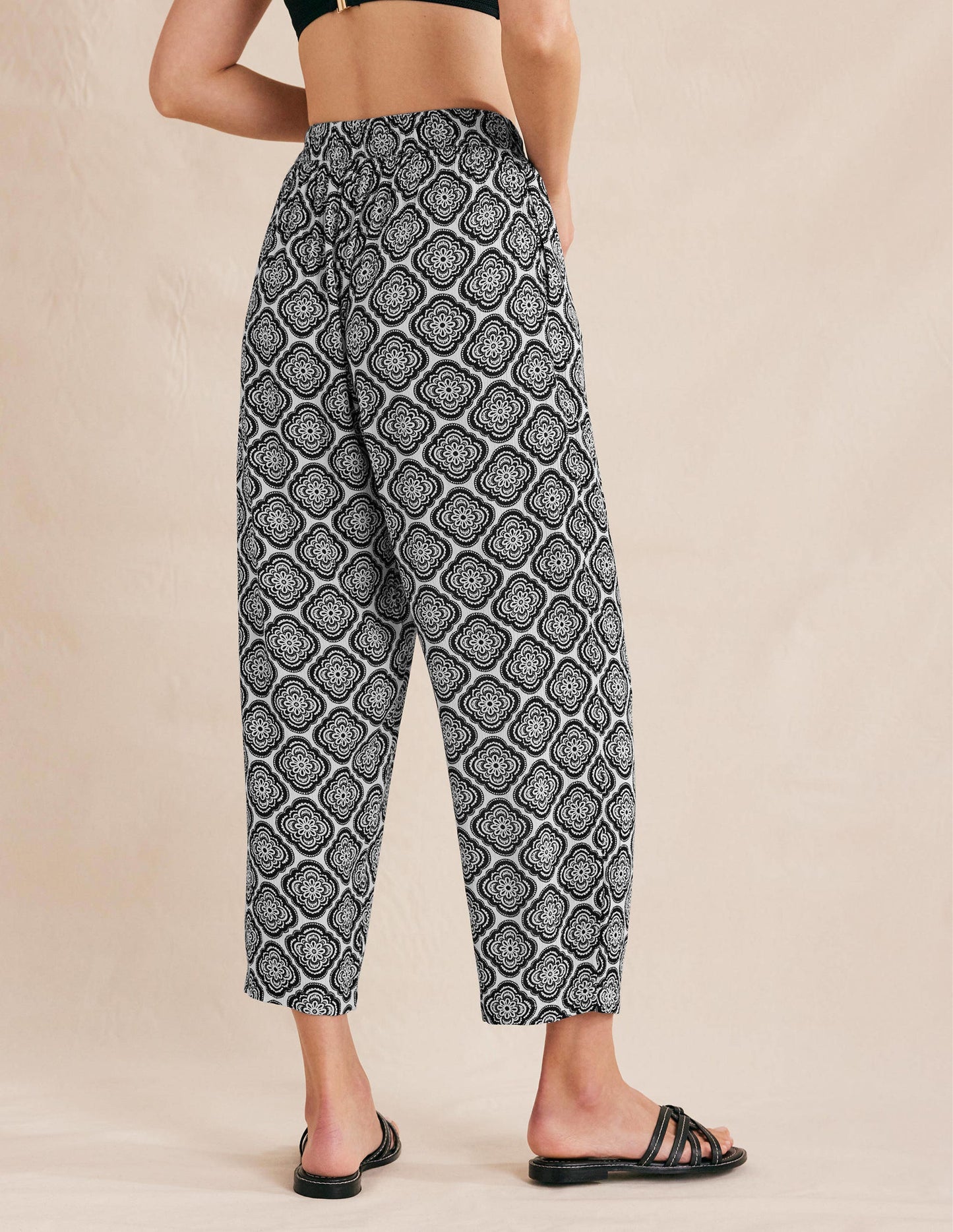 Crinkle Tapered Trousers-Black, Botanic Blush