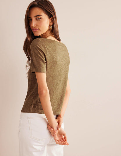 Scoop Neck Linen T-shirt-Camel-3