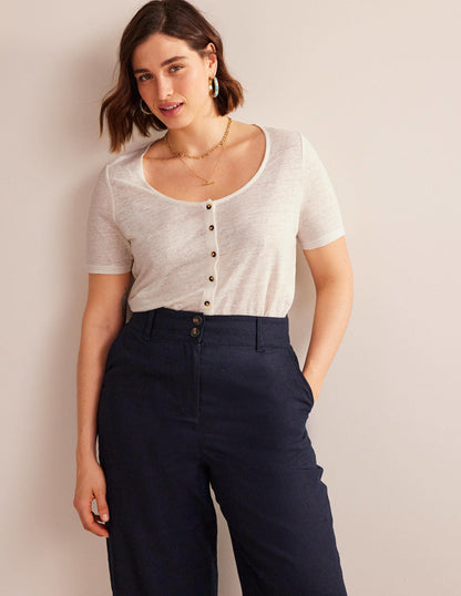 Scoop Neck Linen T-shirt-Ivory-5
