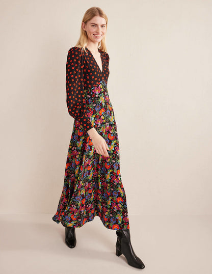 Blouson Sleeve Maxi Tea Dress-Black, Carnation Garden-4