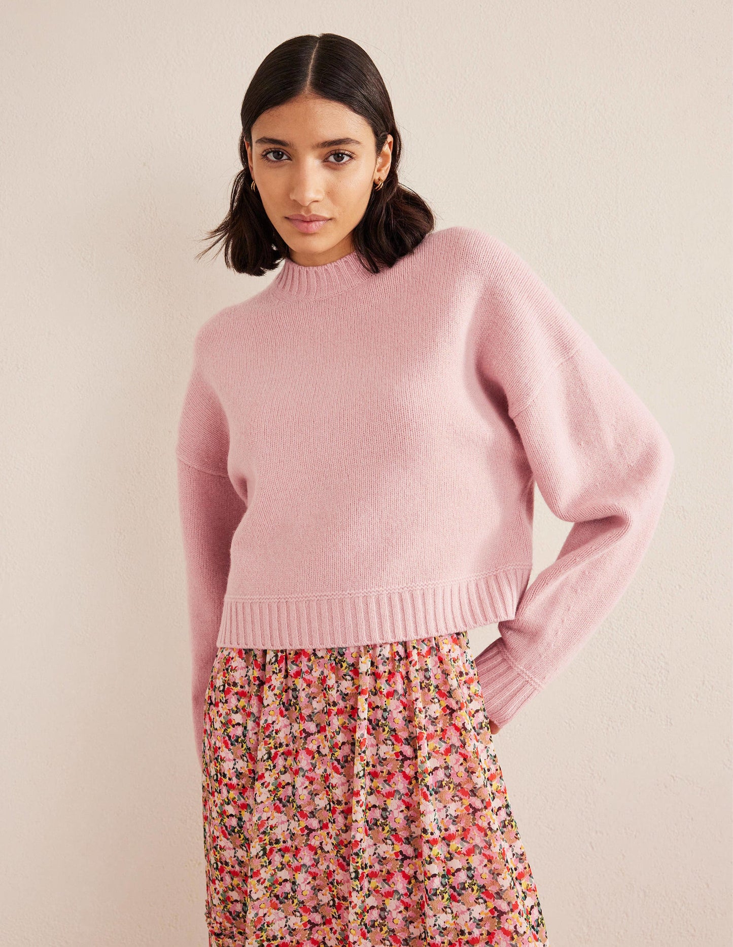 Brushed Wool Cropped Jumper-Chalky Pink