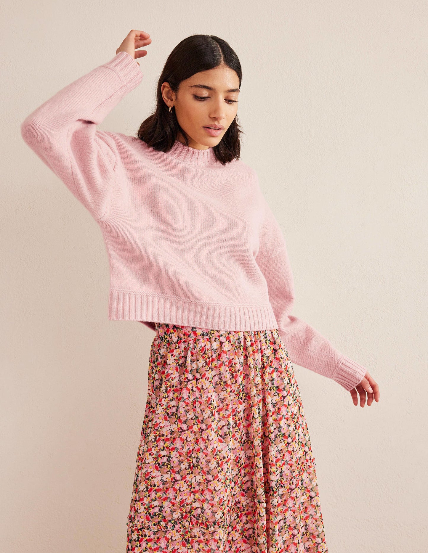 Brushed Wool Cropped Jumper-Chalky Pink