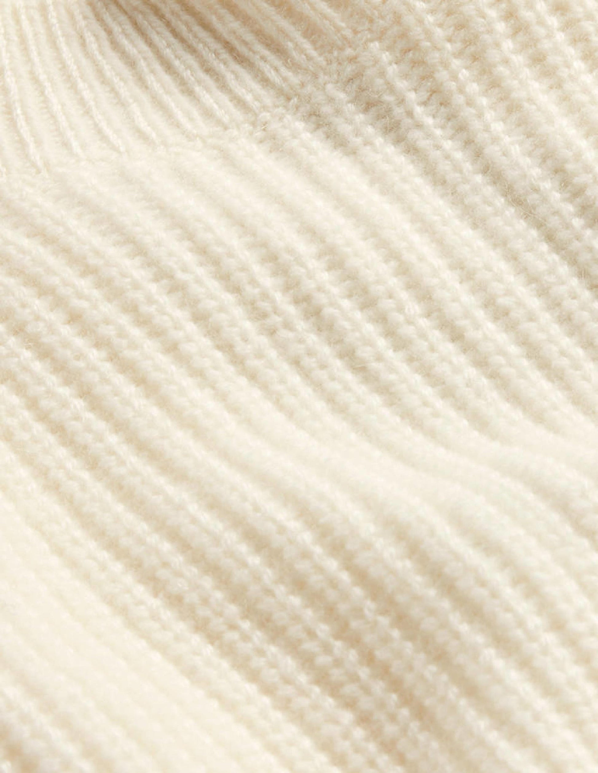 Key-Hole Cashmere Jumper-Warm Ivory-6