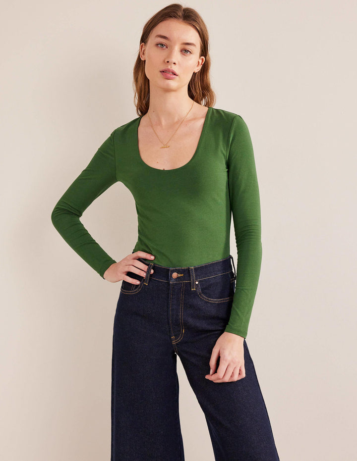 Double Layer Scoop Neck Top-Broad Bean