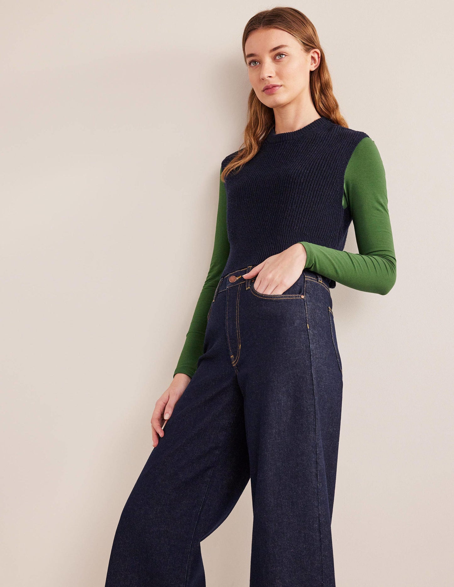 Double Layer Scoop Neck Top-Broad Bean