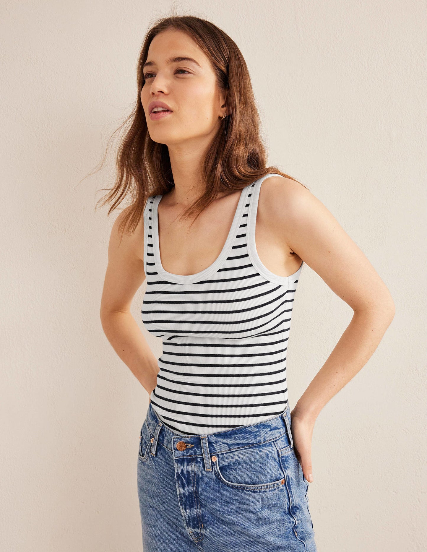 Cotton Ribbed Scoop Vest-Ivory / Navy Stripe