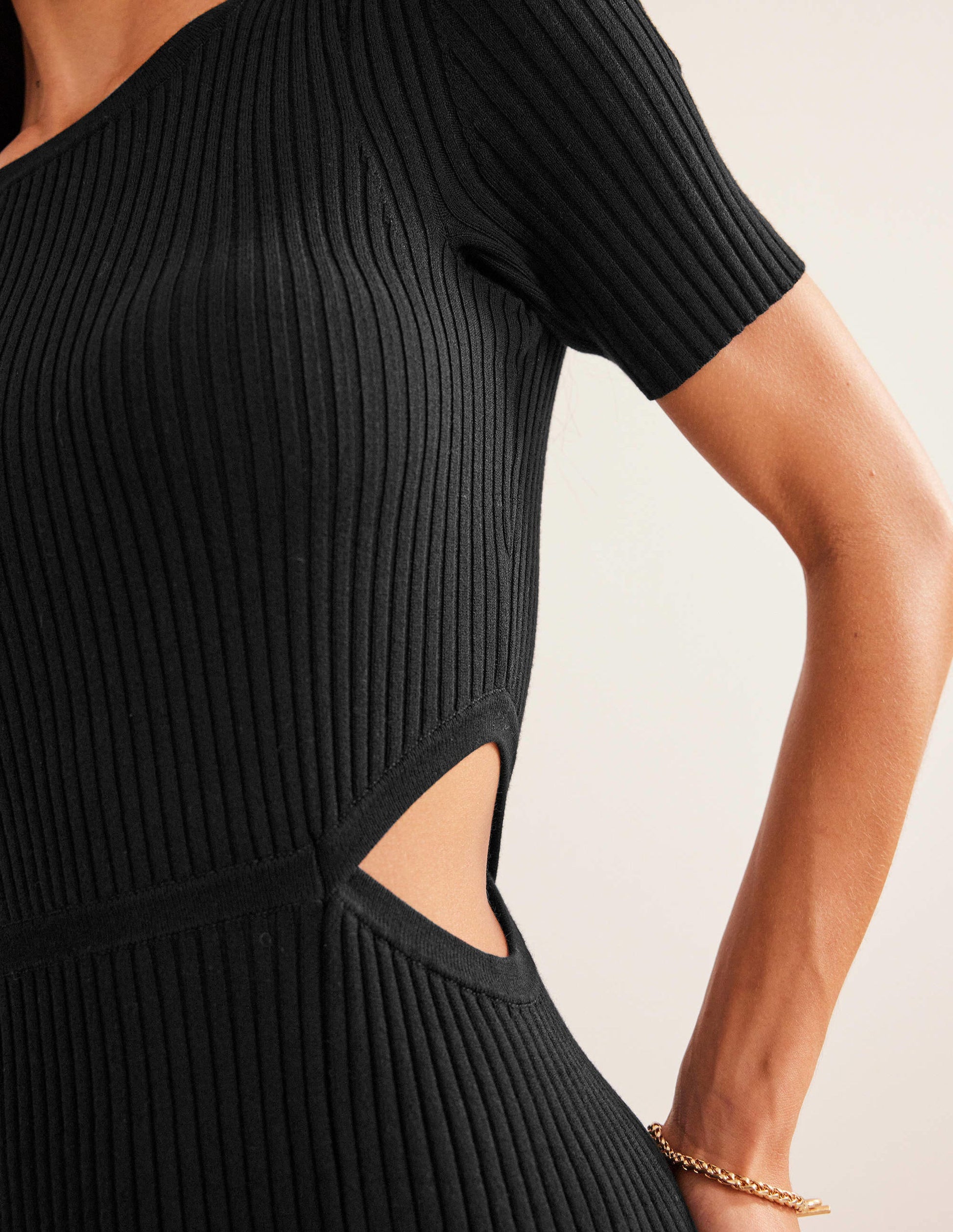 Cut Out Knitted Midi Dress-Black-2