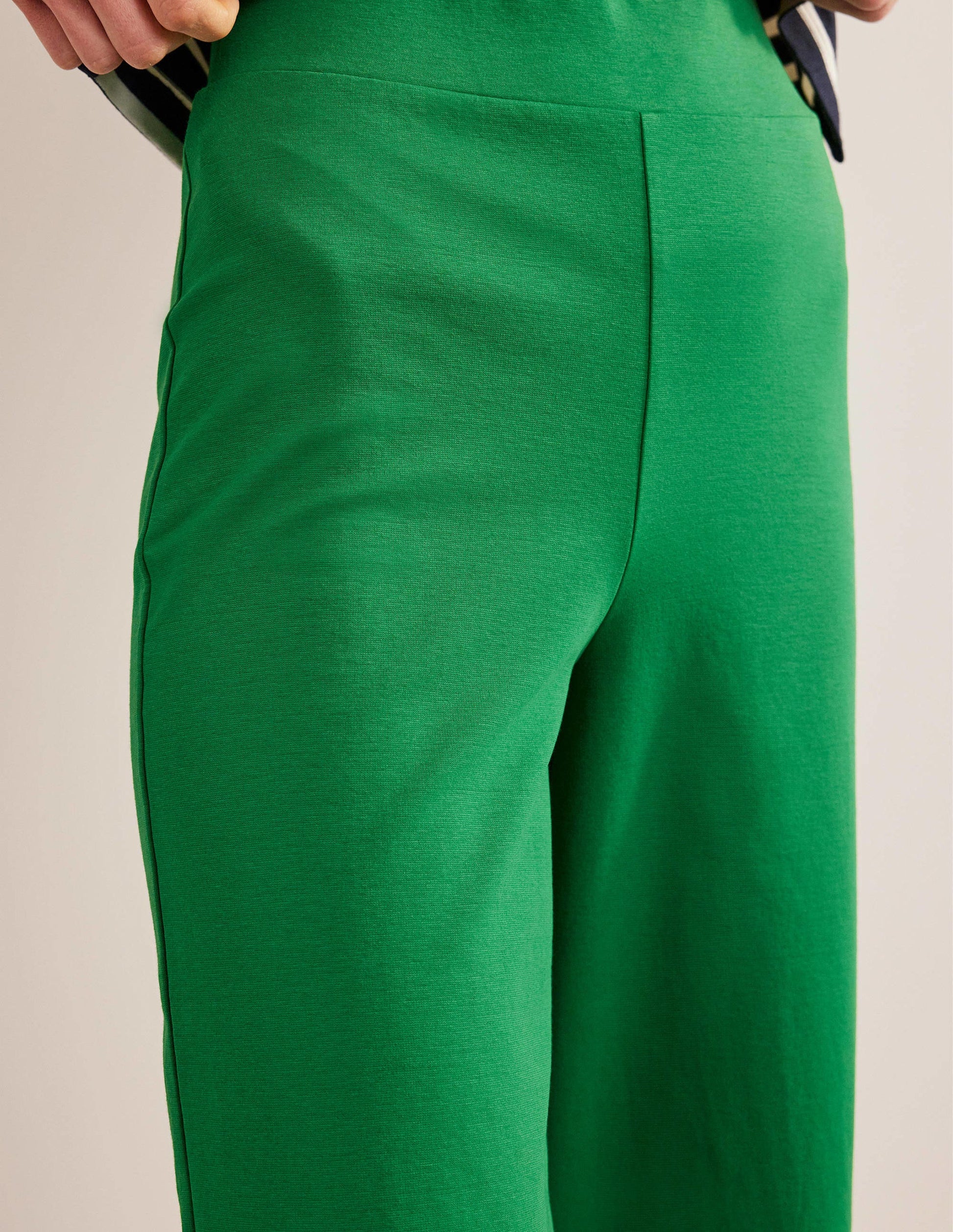 Cropped Jersey Trousers-Rolling Hills-2