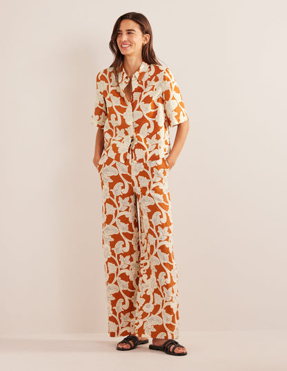Short Sleeve Linen Shirt-Rust, Paisley Whirl