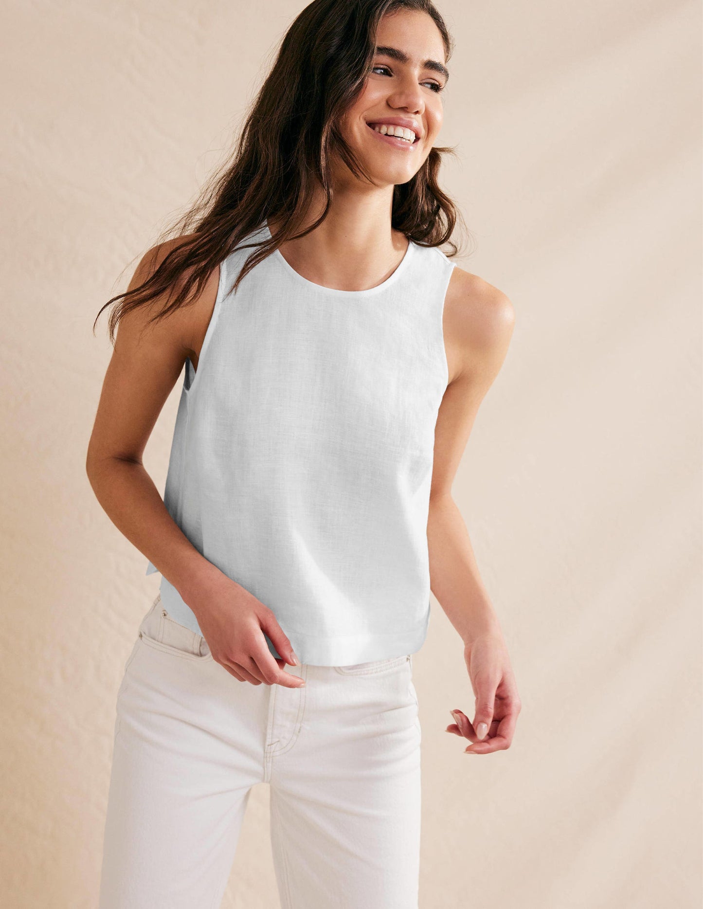 Boxy Linen Shell Top-White