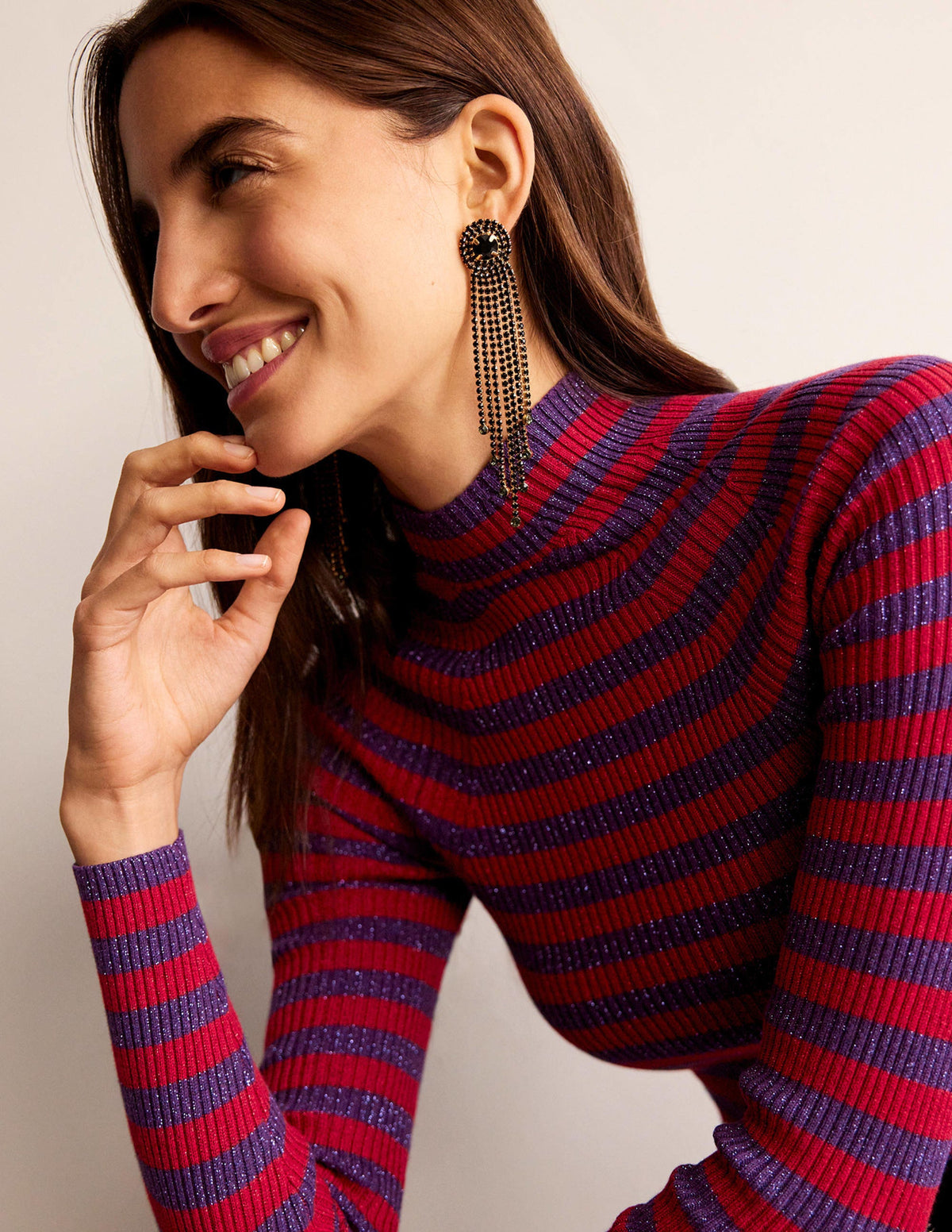 Jewelled Fringe Earrings-Black - Image 1