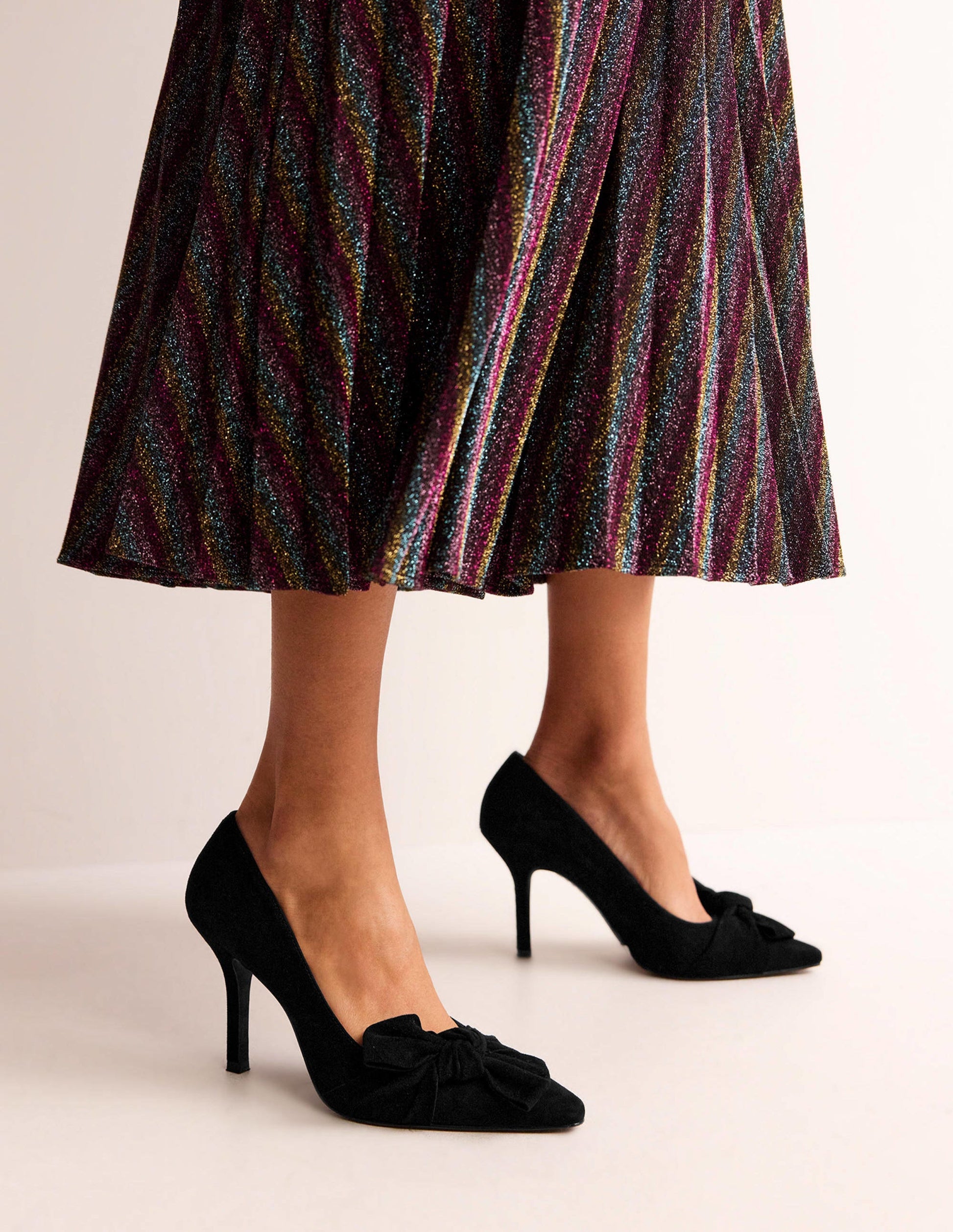 Suede-Bow Heeled Courts-Black Suede-1