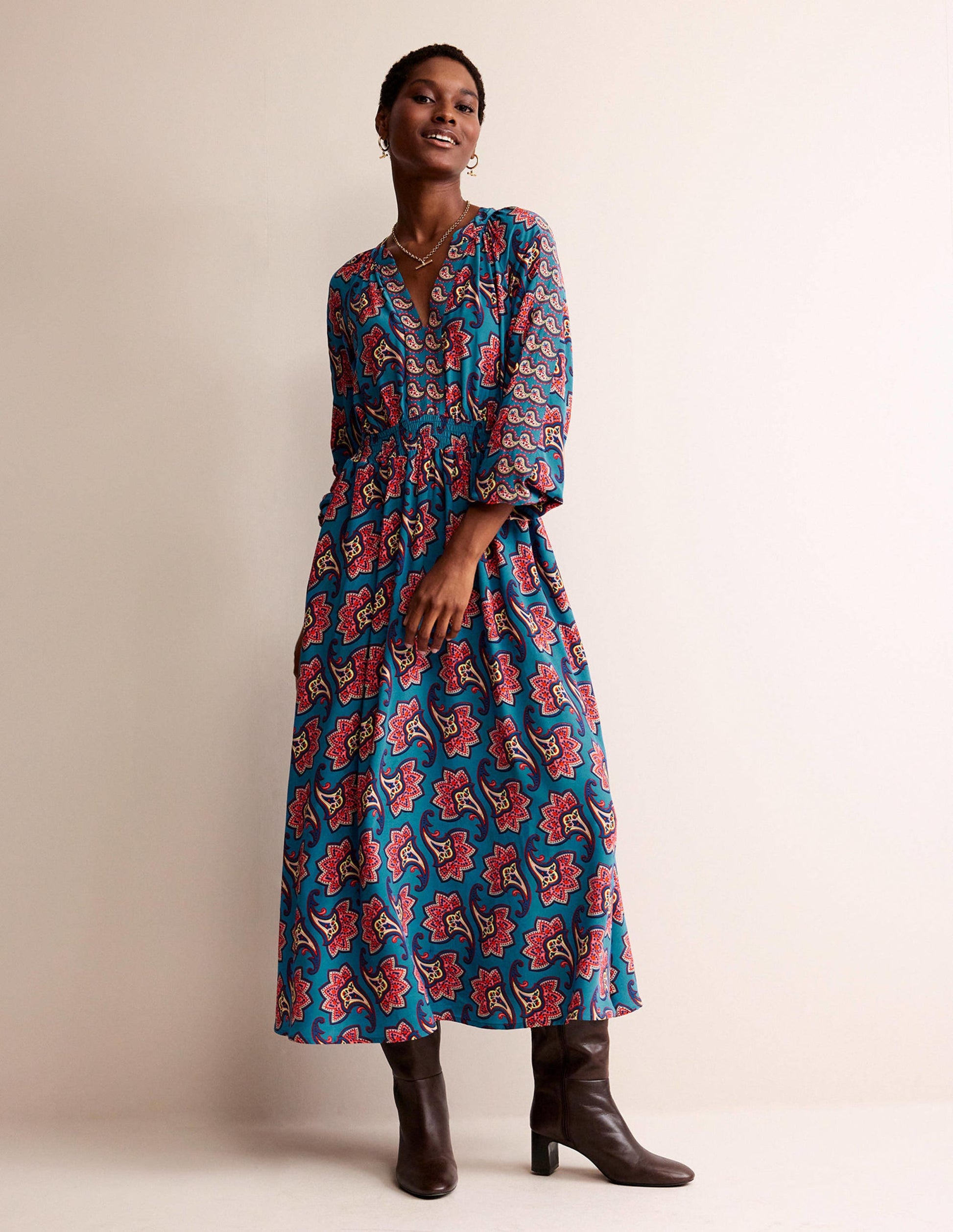 Border Print Raglan Midi Dress-Aegean Blue, Paisley Amaryllis-4