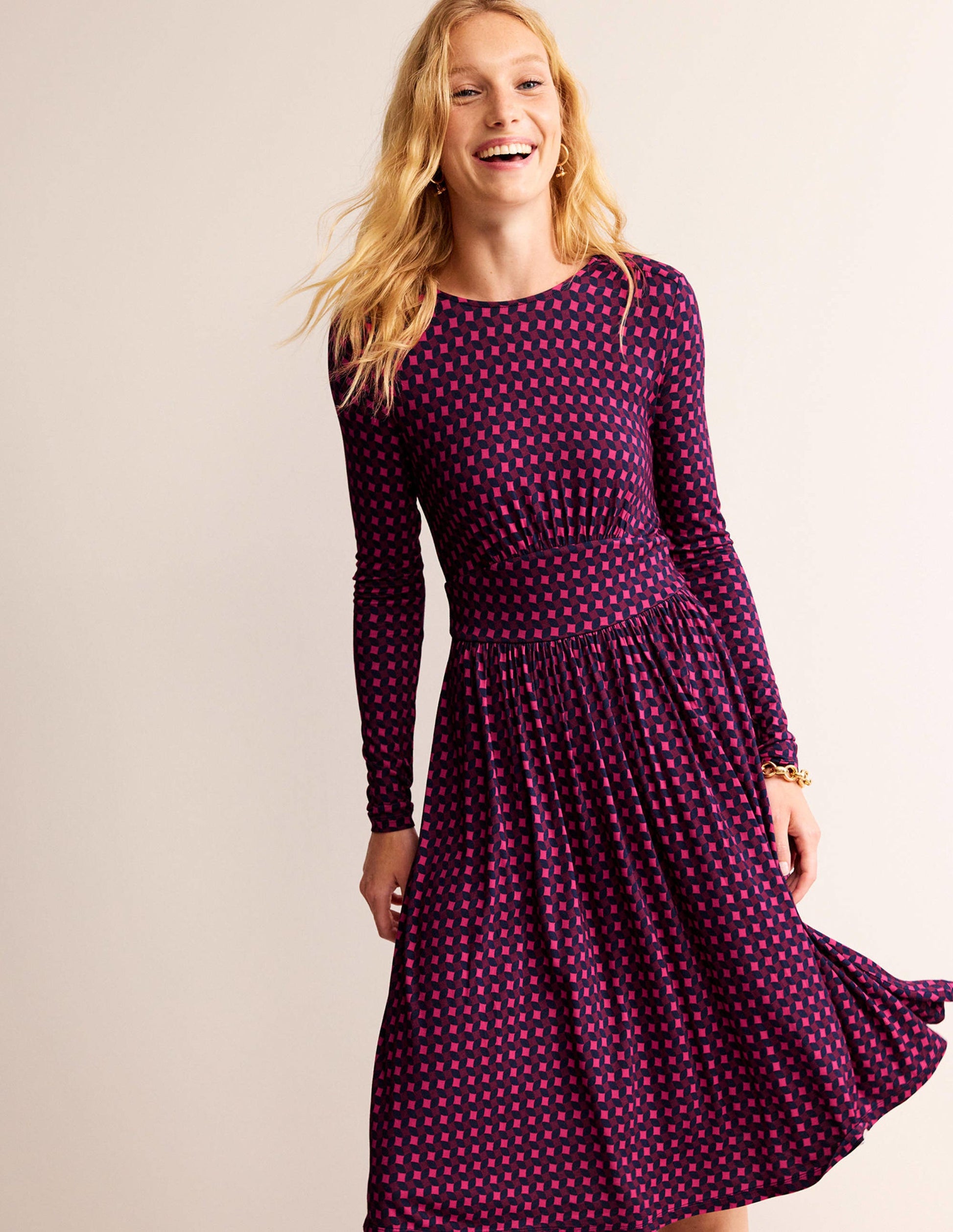 Thea Short Jersey Dress-Vibrant Pink, Abstract Diamond-1