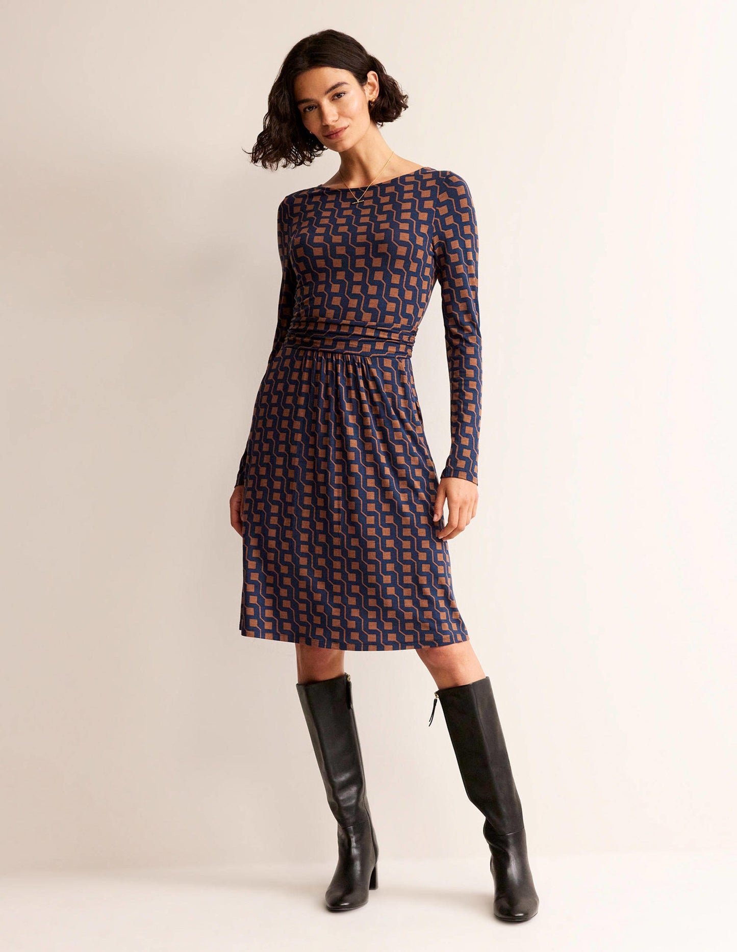 Abigail Jersey Dress-Cognac, Cube Geo